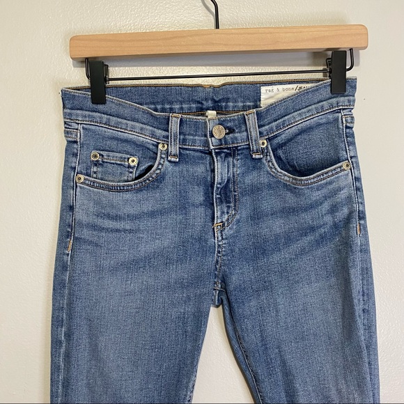 rag & bone Skinny Distressed Midland Raw Hem Jeans Size 26 - Picture 2 of 9
